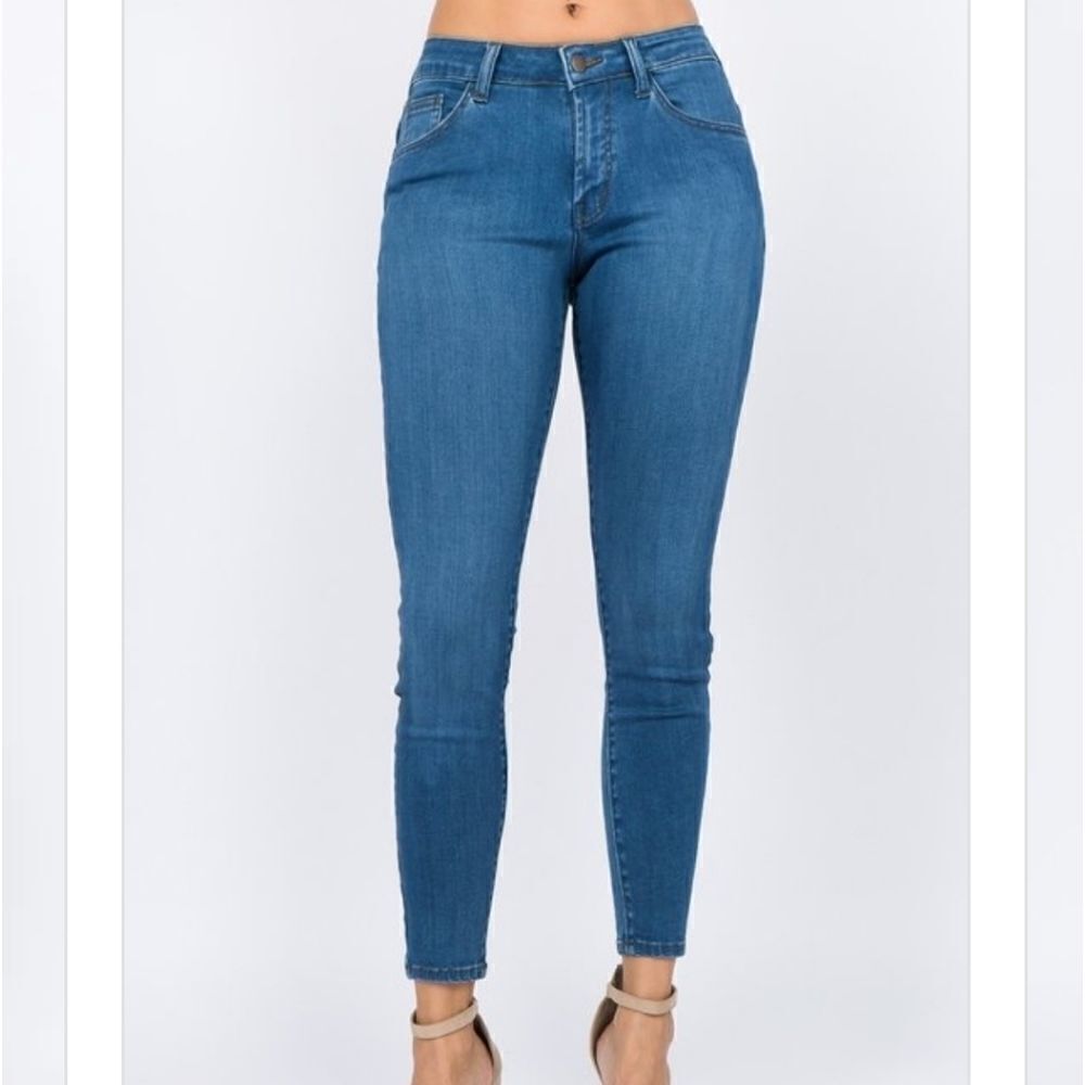 American Bazi Mid Rise Basic Skinny Jeans Size 1